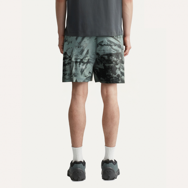 Fashion elastic waist quick dry men's shorts