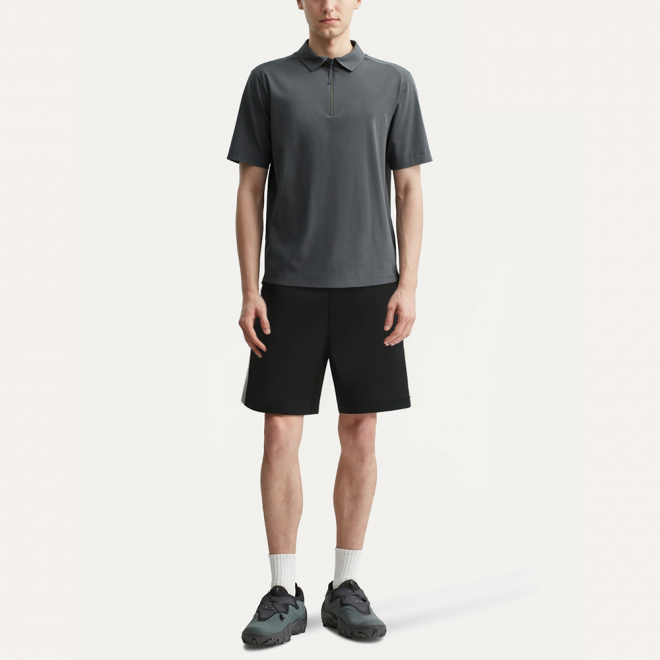 Black side stripe breathable men's shorts