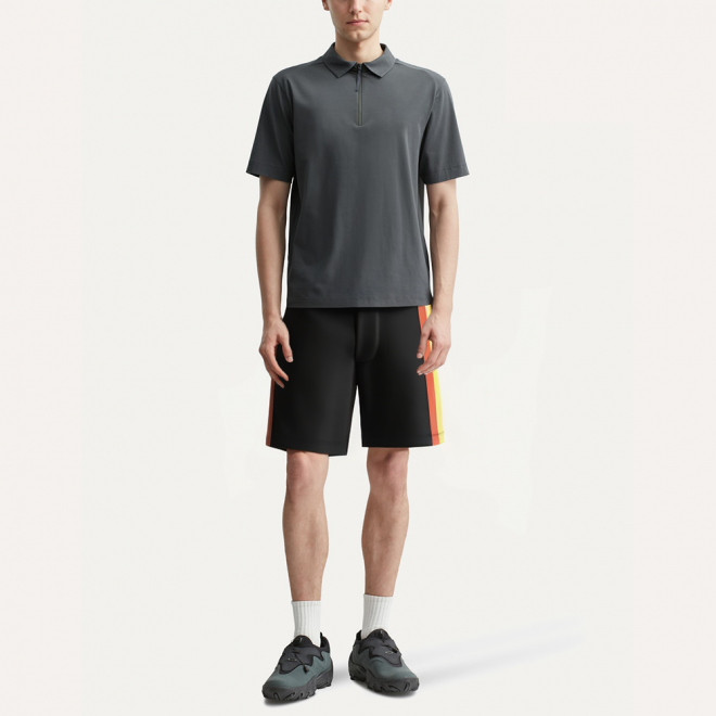 Black stretchy breathable men's shorts