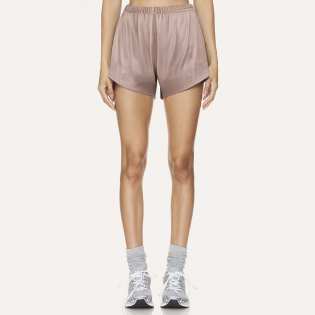 Pink slim-fitting quick-drying women's shorts