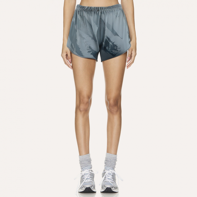 Lightweight quick drying women's shorts