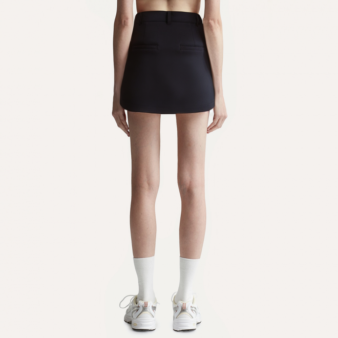 Stitched contrasting color breathable women's short skirt