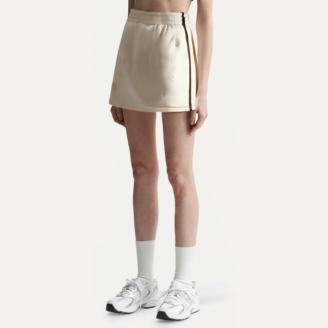 Distressed washed slim fit women's short skirt