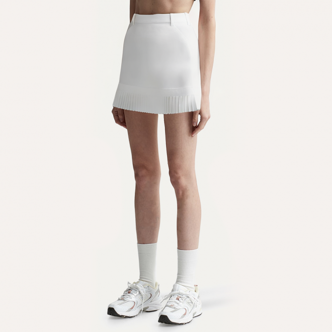 White pleated casual women's skirt
