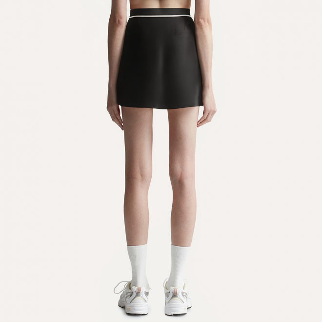 Black slim breathable women's short skirt